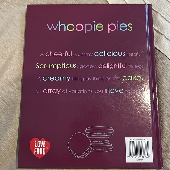 Whoppie Pie Recipe Book-NWOT - Picture 2 of 4